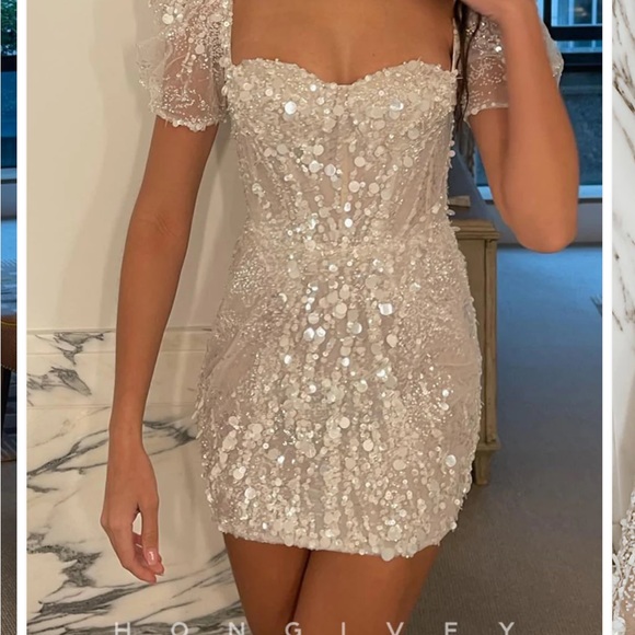 Hongivey short wedding reception dress! - Picture 5 of 7